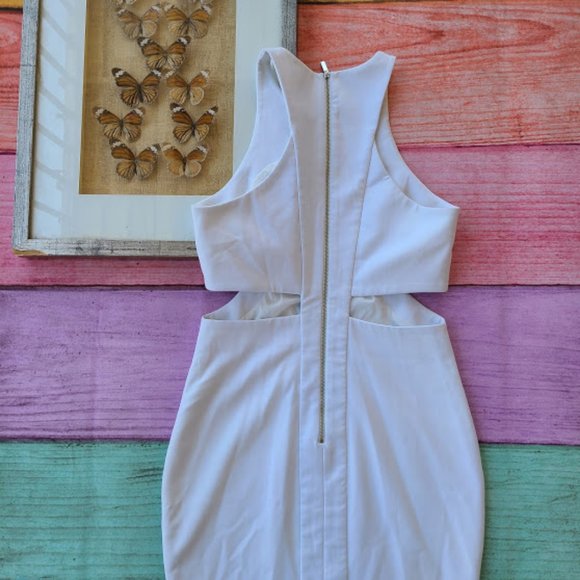 Elizabeth and James White Lela Sleeveless Cutout Pencil Sheath Dress 6 - Picture 11 of 12